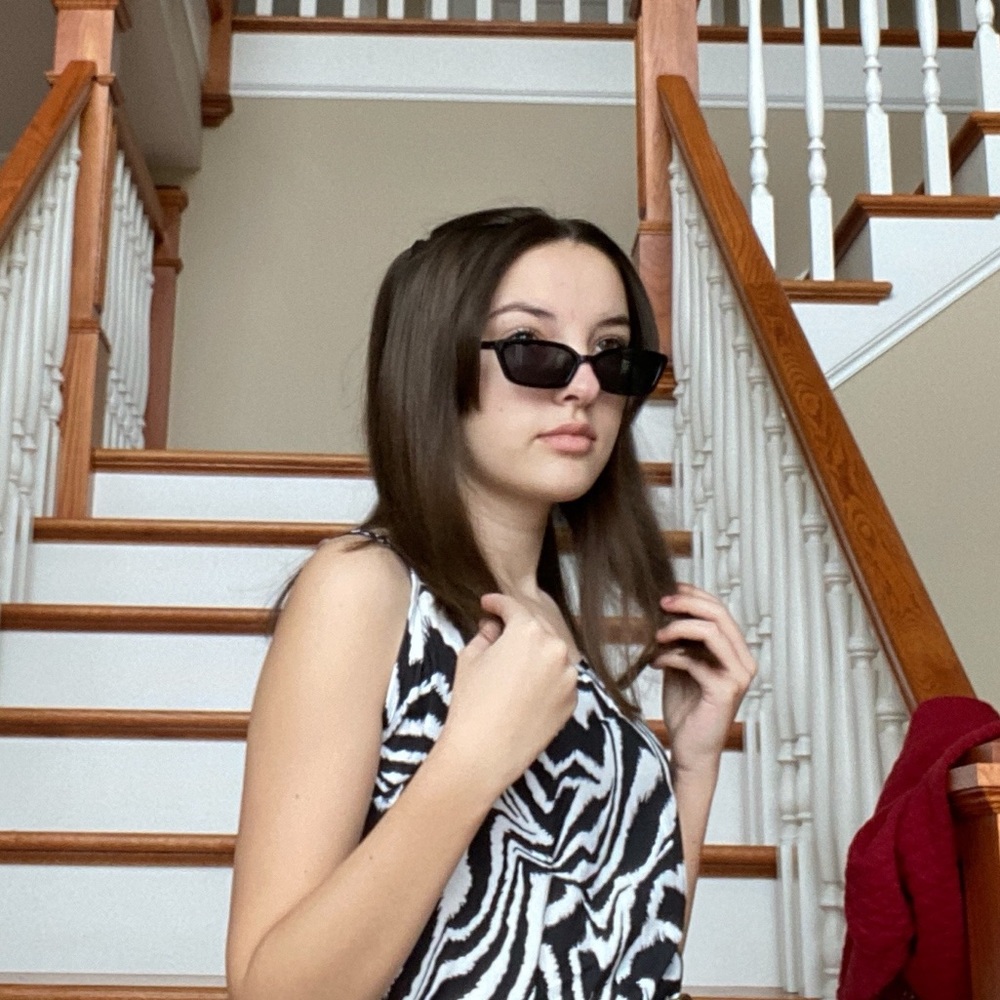 Meet your Posher, Mikayla